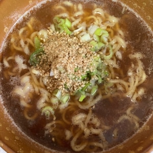 ごまが香る♪簡単♪爆ねぎ♪インスタントラーメン